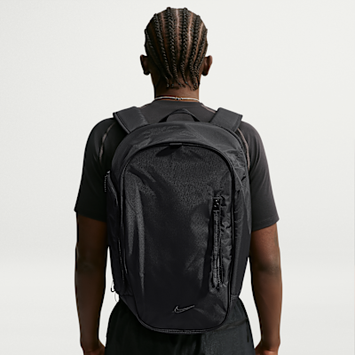 Nike.comにおけるナイキ スポーツウェア コミュート バックパック (25L